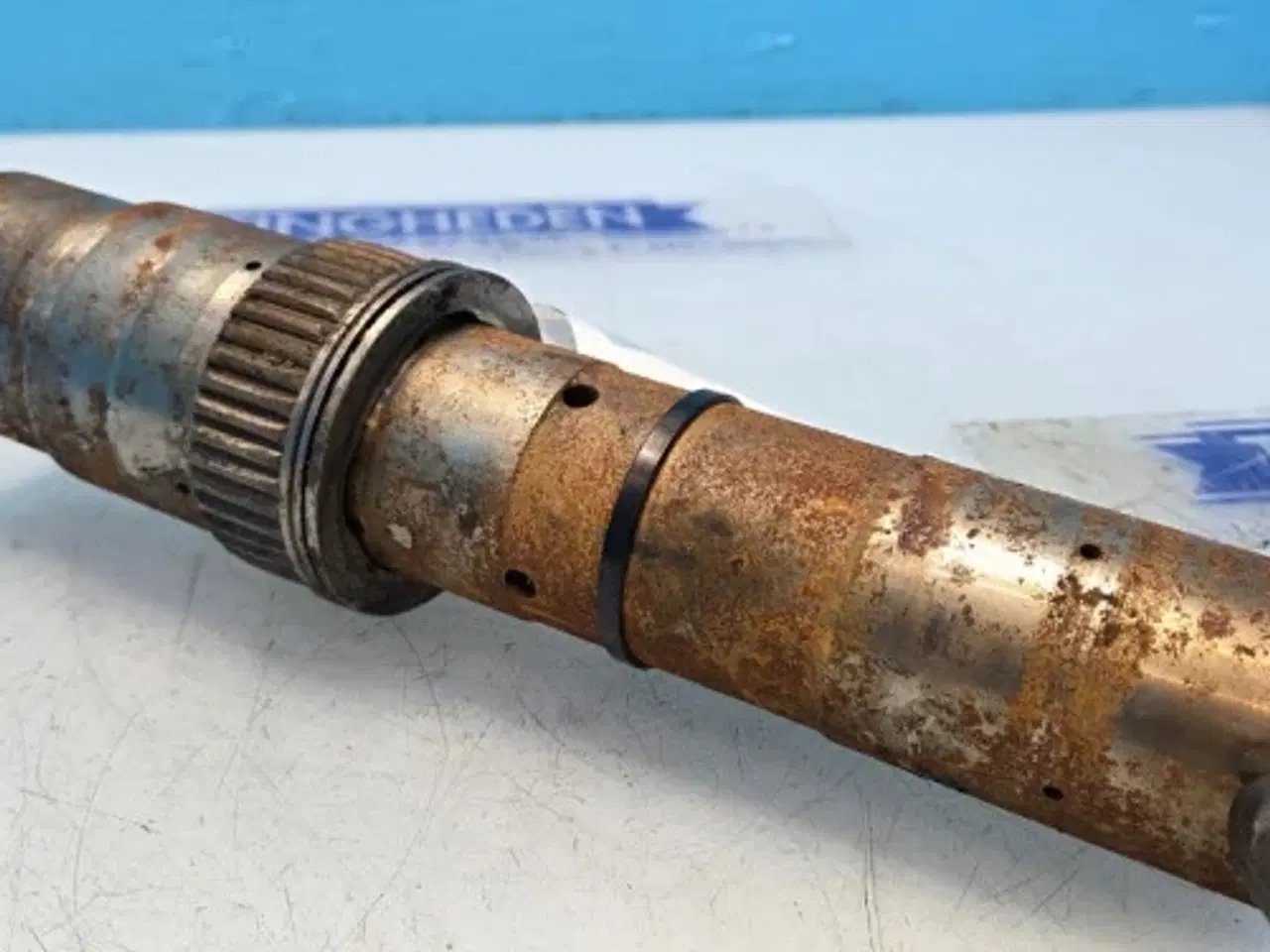 Billede 15 - Ford 8210 Aksel E0NN7C094AD