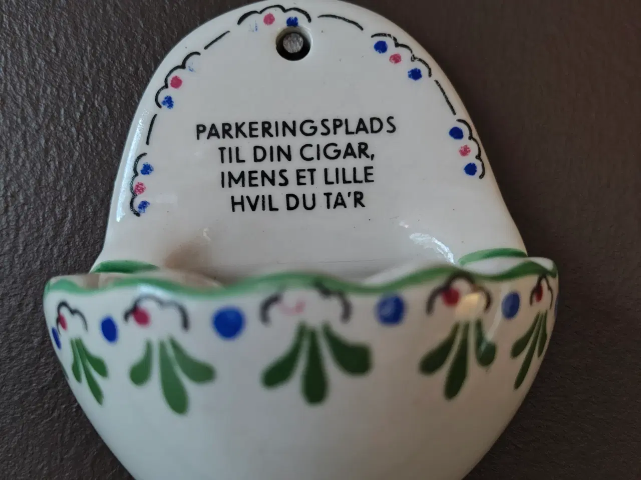 Billede 1 - Sjov Aksini askebæger til væg