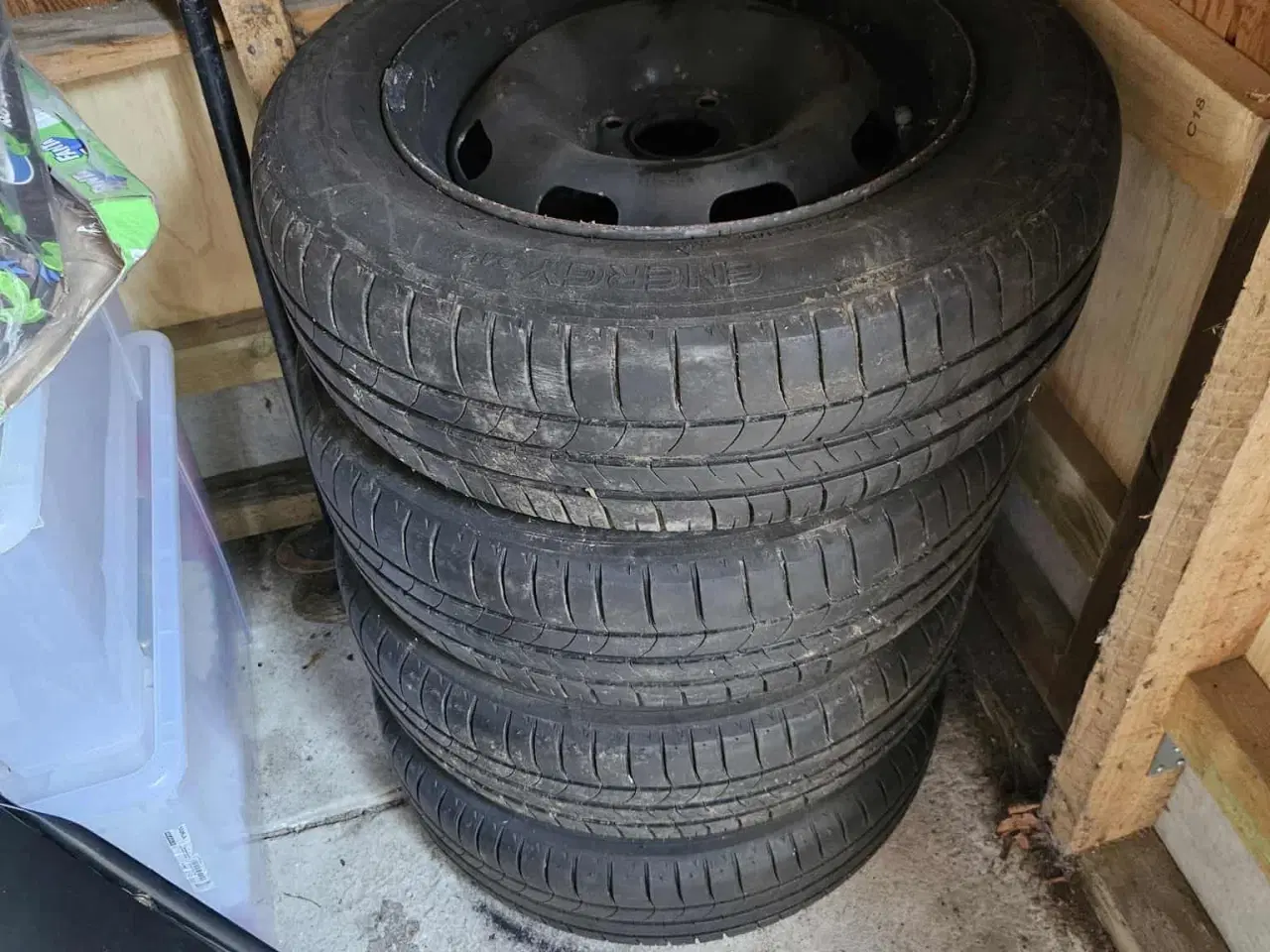 Billede 1 - Michelin sommerdæk 185/65/15