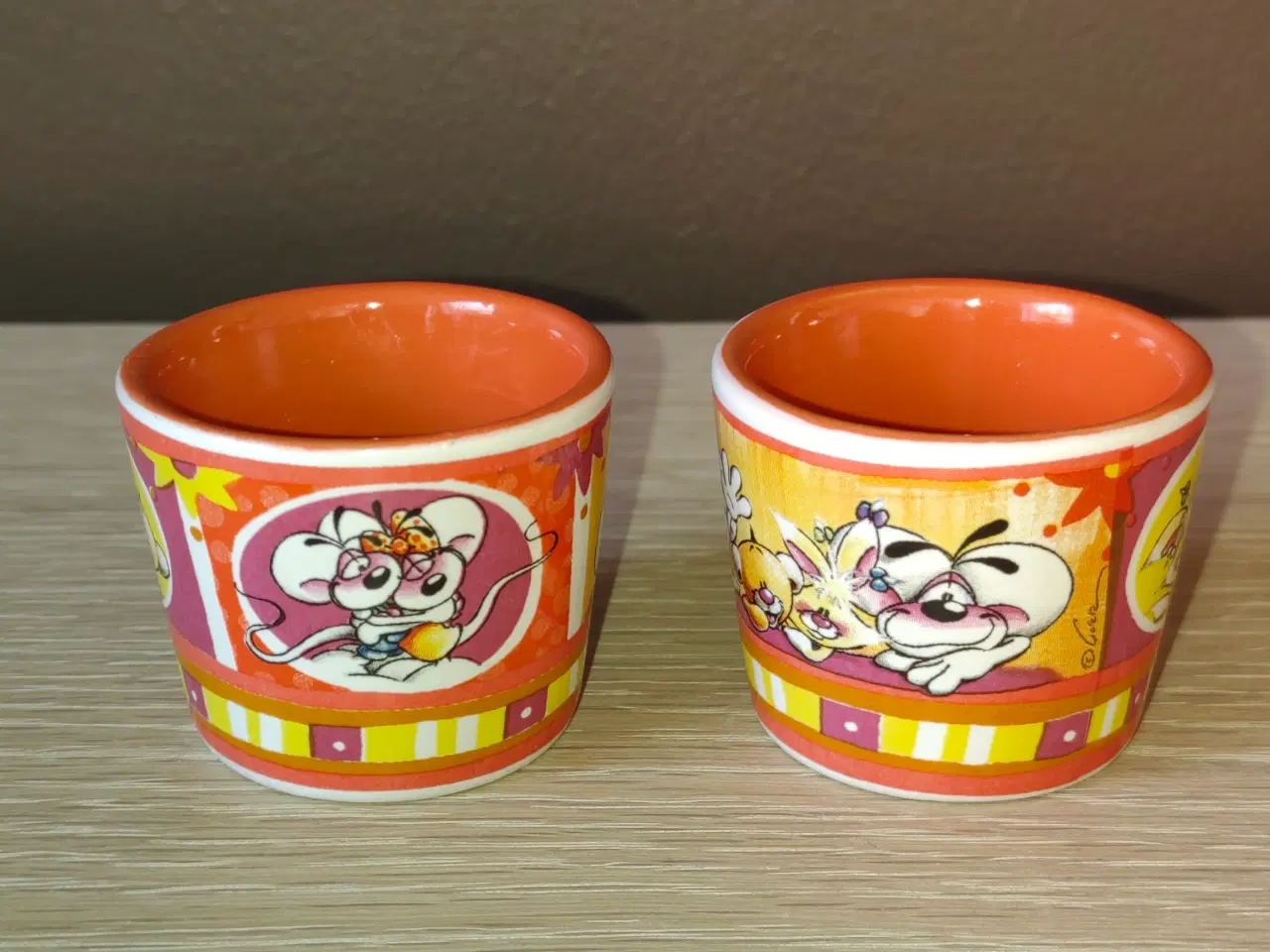 Billede 1 - 2 flotte Diddl æggebæger