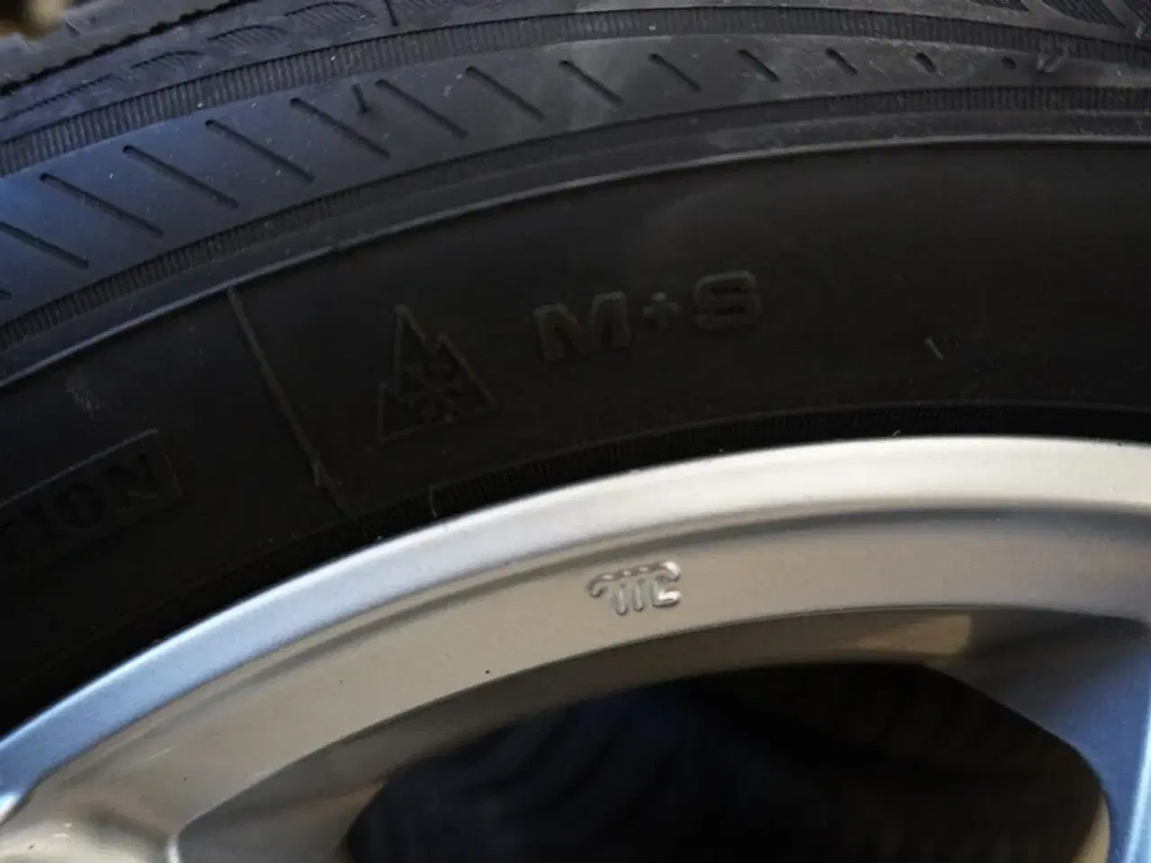 Billede 5 - 4 stk. MAK Fælge med dæk til VW varebil / Multivan