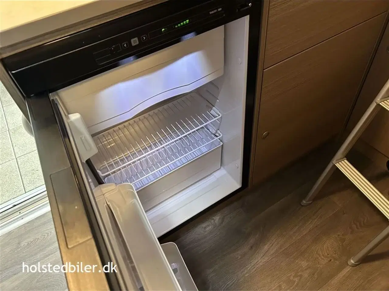Billede 12 - 2019 - Carado V132   Kun 594 cm og lav egenvægt