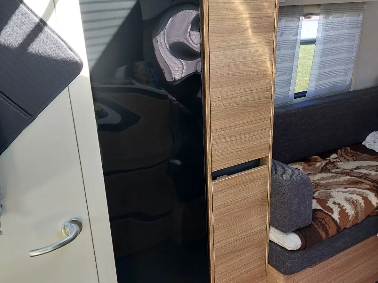 Billede 9 - Adria Action 391 LH m/ MOVER og Luftfortelt