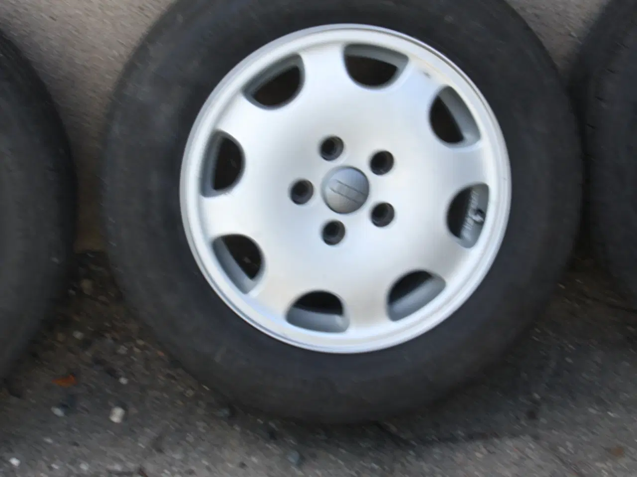 Billede 3 - Audi A4 B5 original 15" alufælge med Sommerdæk