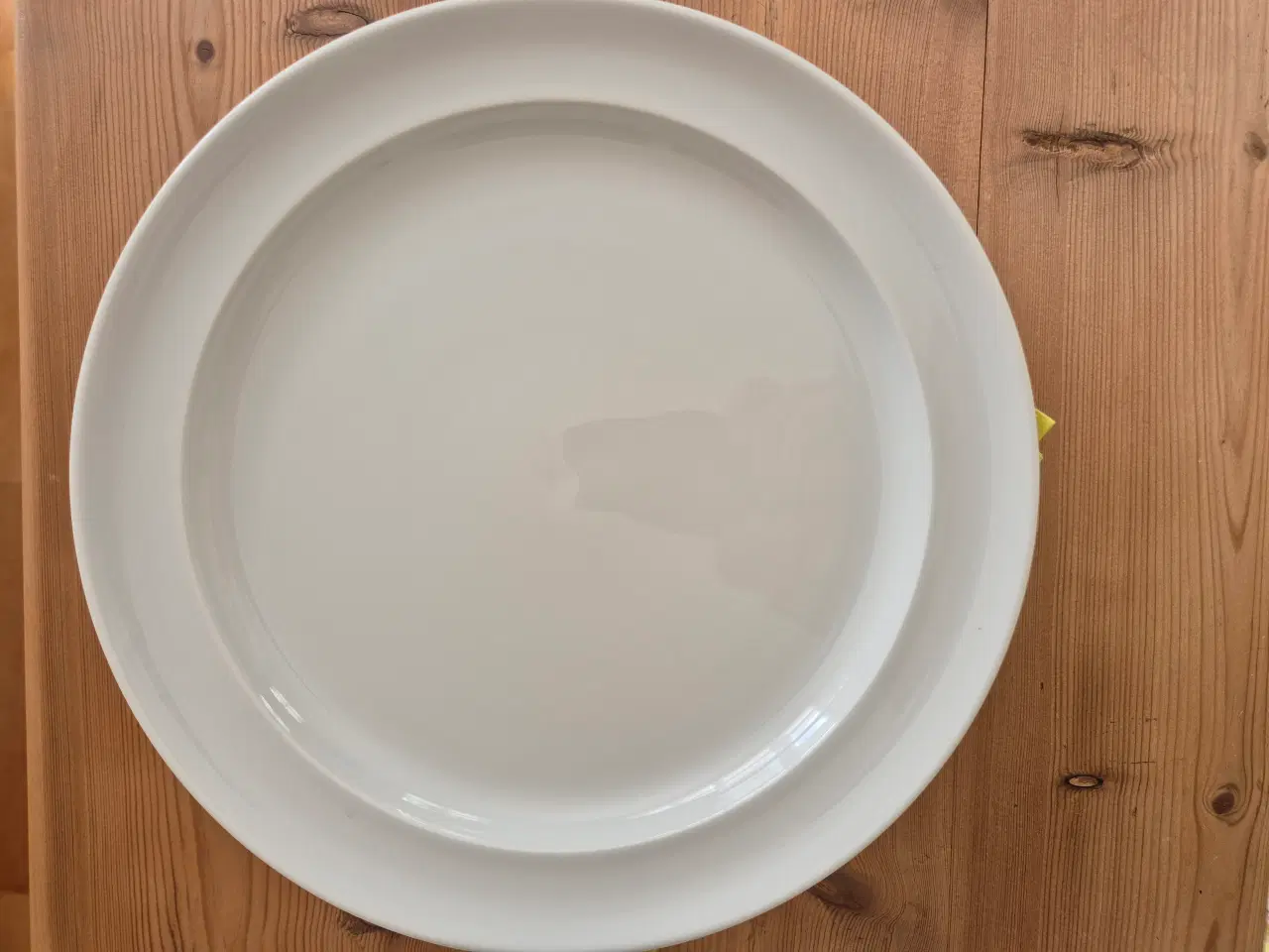 Billede 2 - Hvidpot middagstallerkner 