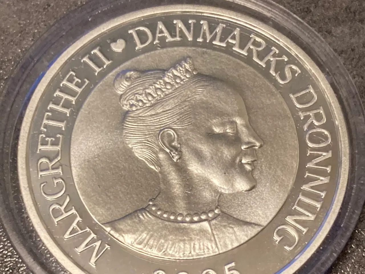 Billede 1 - Sølv-mønt Den Grimme Ælling