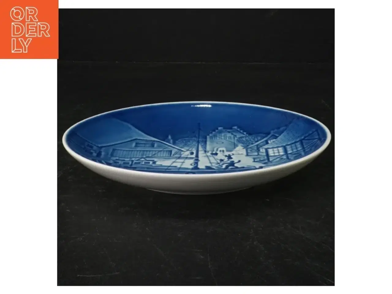 Billede 3 - Juleplatte Royal Copenhagen fra 1976