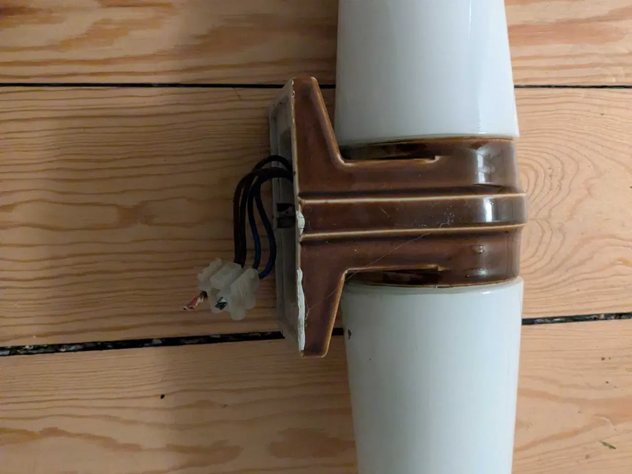 Billede 2 - Badeværelse/ Lampe Ifø