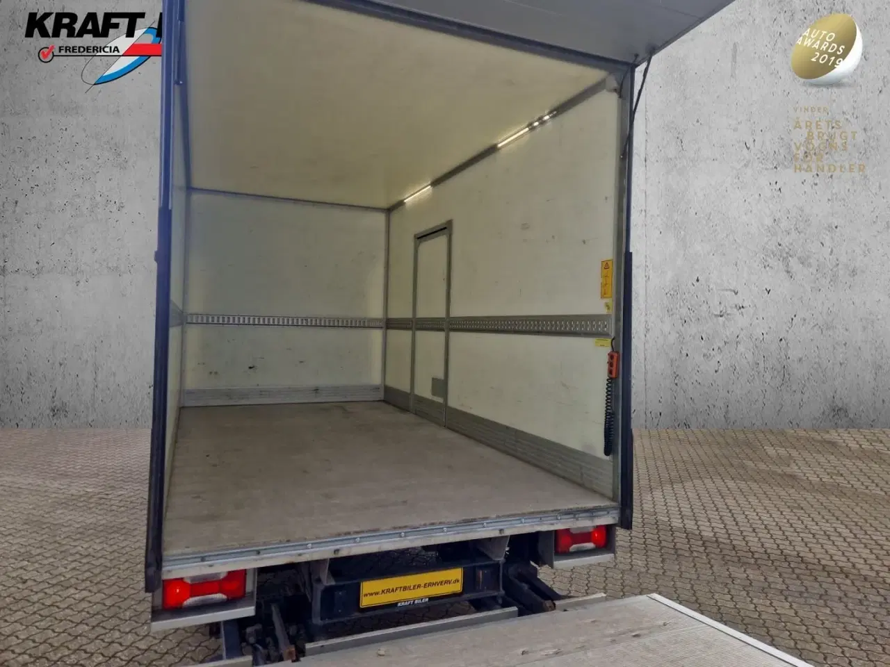 Billede 10 - Iveco Daily 3,0 35S18 Alukasse m/lift AG8