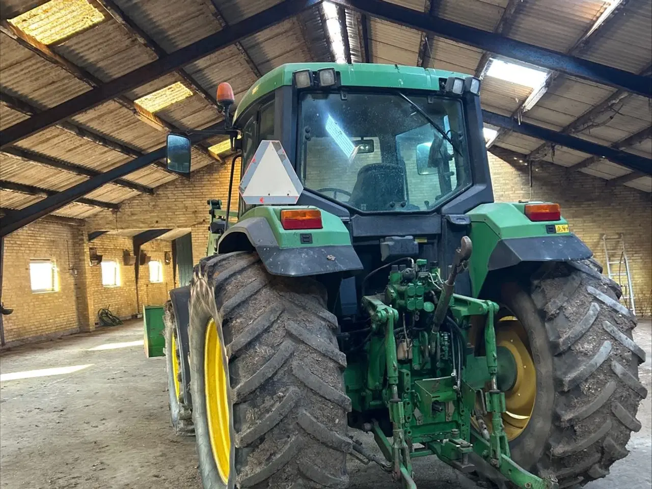 Billede 1 - John Deere 6910 med frontlæsser