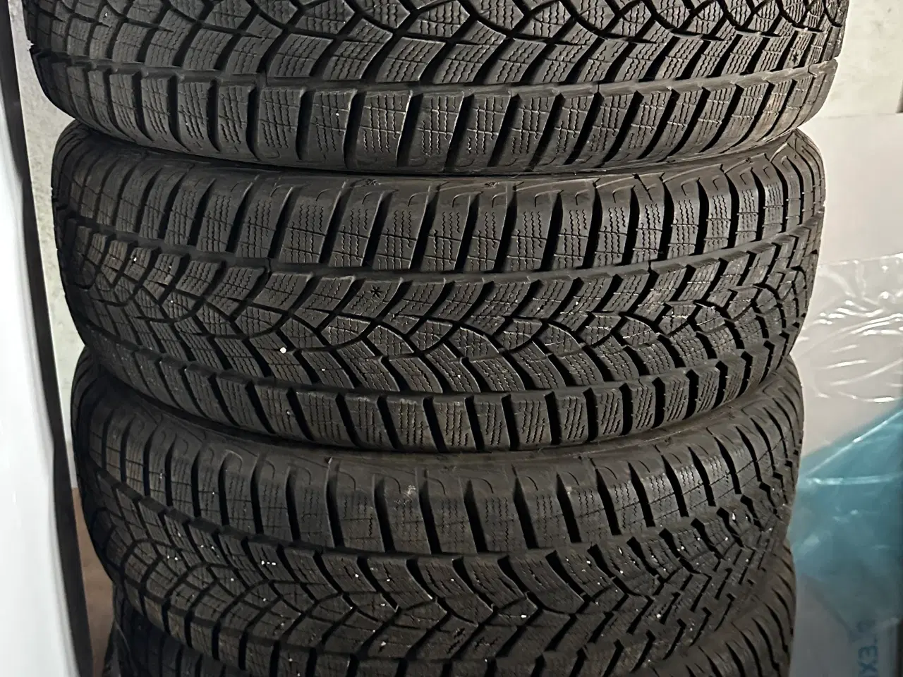 Billede 2 - GoodYear 18" Vinterdæk (4 stk)
