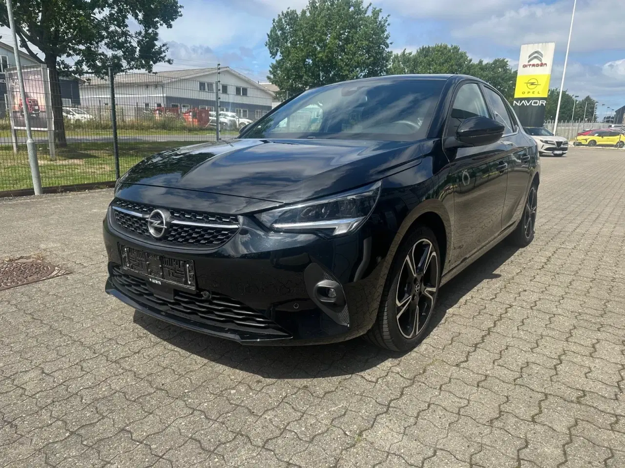 Billede 4 - Opel Corsa 1,2 T 100 Elegance Sky aut.