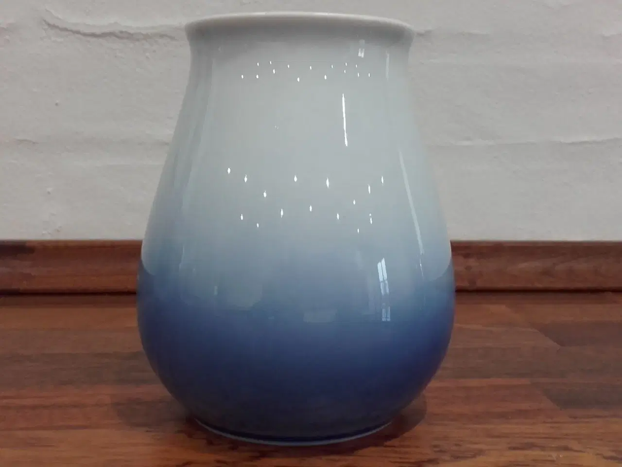 Billede 1 - B&G Vase med Julerose