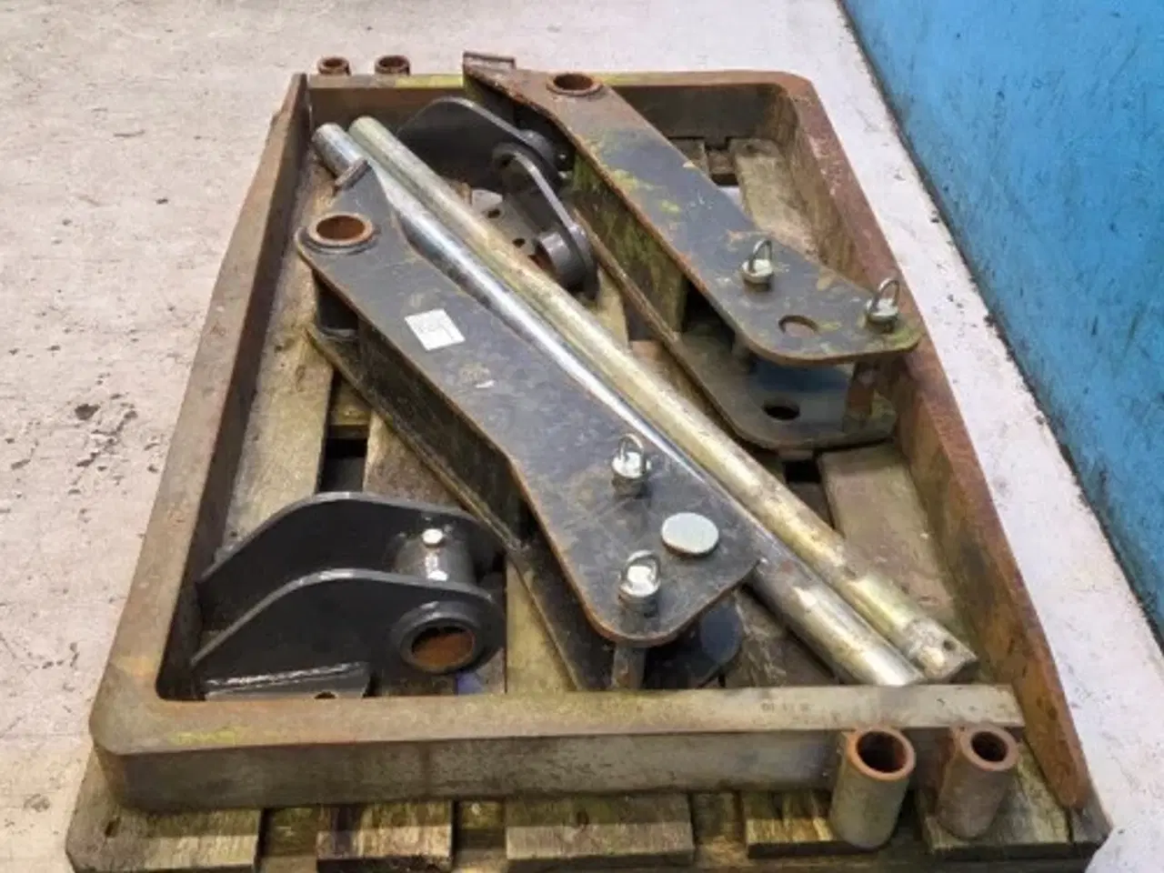 Billede 5 - New Holland B115C Pallegafler Kit 87310367