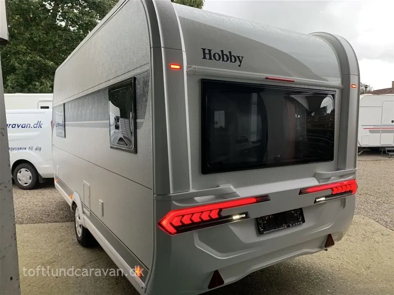 Billede 17 - 2025 - Hobby On Tour 460 DL    aut. HOBBY forhandler. NY 2025 ENKELTSENGE m/lameludtræk. NU PÅ LAGER klar til omgående levering.