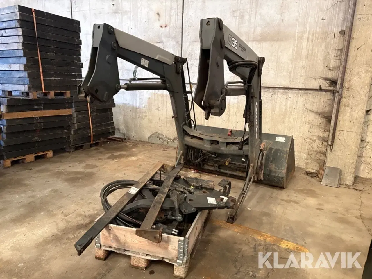 Billede 2 - Frontlæsser Quicke Q35 komplet med beslag