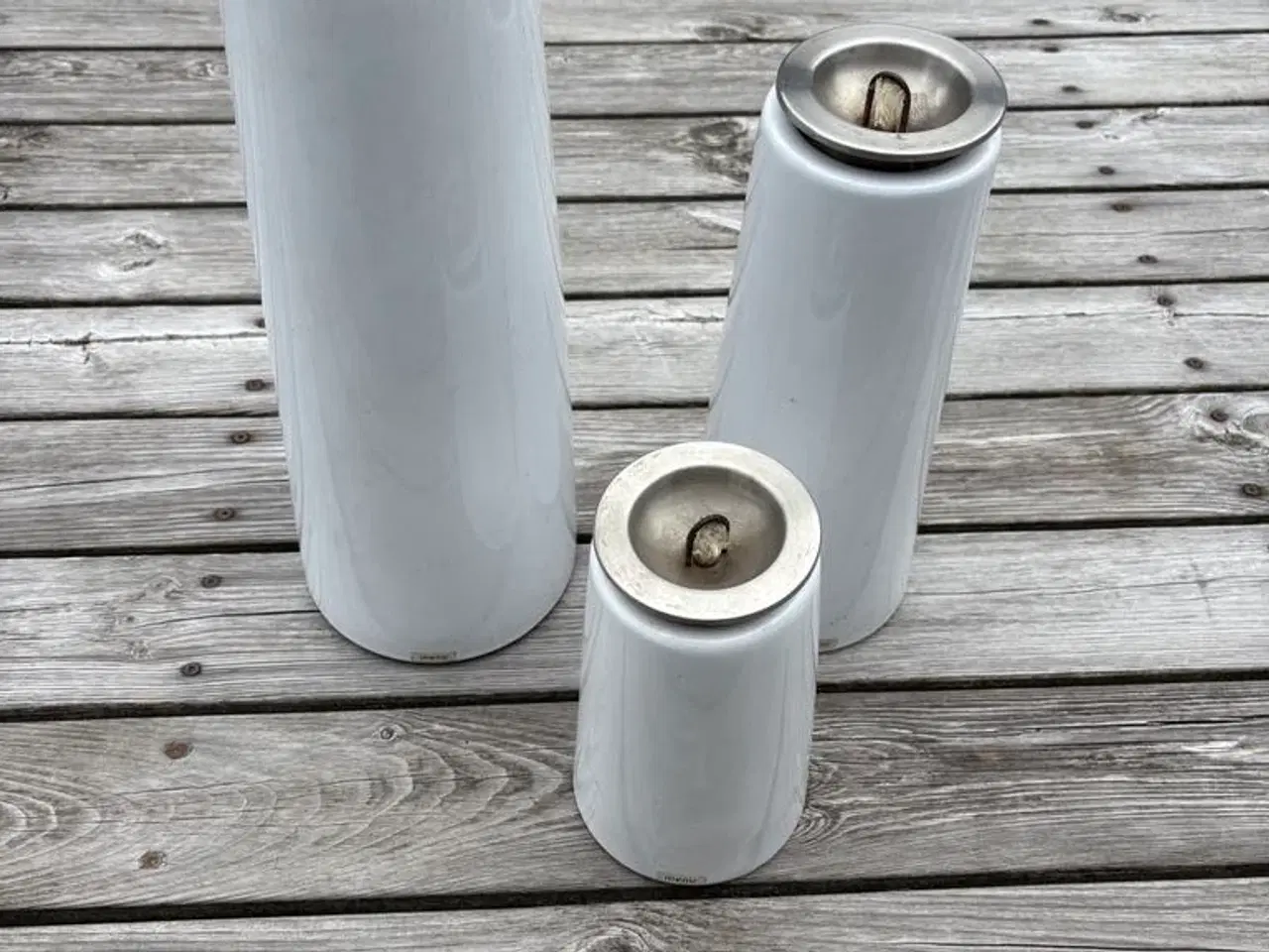 Billede 1 - 3 smukke hvide Menu Lighthouse olielamper