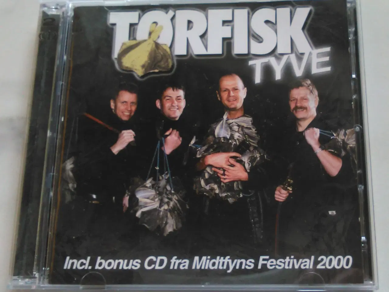 Billede 1 - TØRFISK: 20 + bonus CD fra Midtfynsk Festival 2000