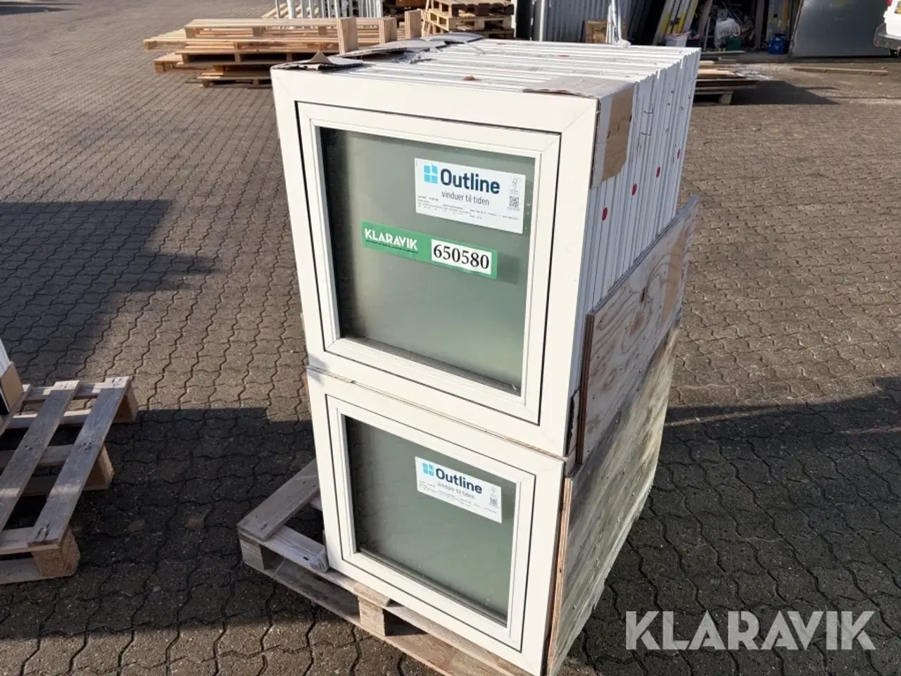 Billede 1 - Vinduer Outline Træalu 3 lags 8 styk