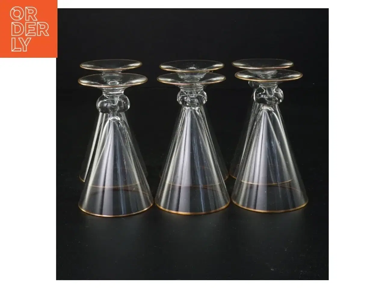 Billede 1 - Vintageglas med guldkant (str. 10 x 6 cm)