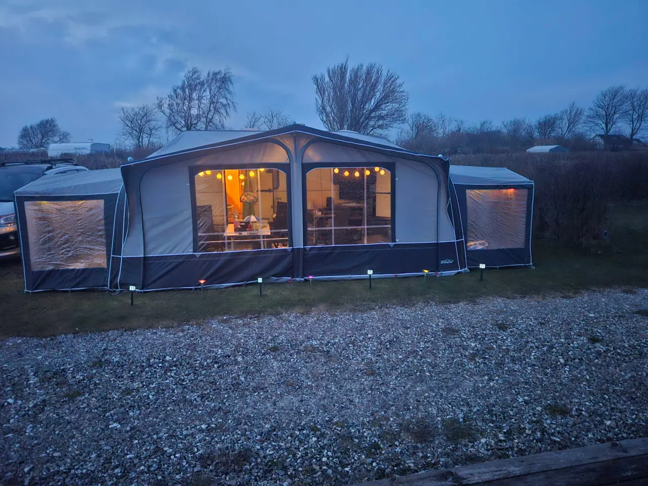 Billede 5 - 3 år Amål900 m/2 kanaper