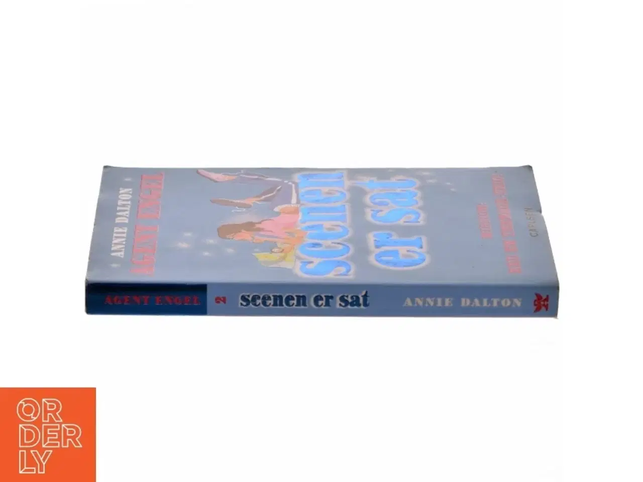 Billede 4 - Agent Engel: Scenen er sat af Annie Dalton (Bog) fra Carlsen