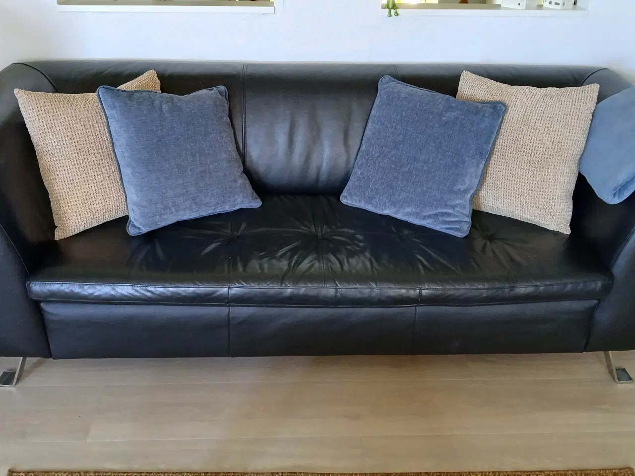 Billede 2 - Velholdt lædersofa
