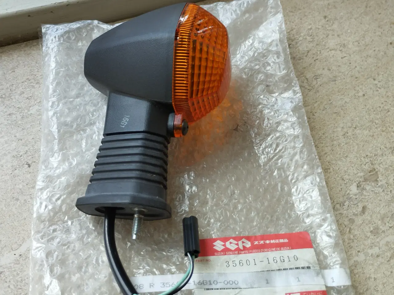 Billede 2 -     Blinklys til Suzuki årgang 2003- 2005.  ( se %