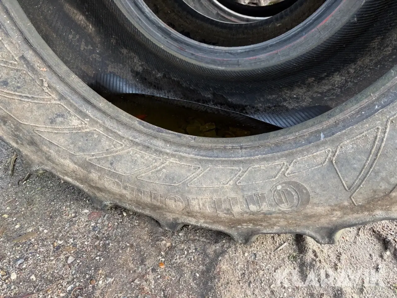 Billede 3 - Landbrugsdæk Continental / Bridgestone 540/65R30 3 styk