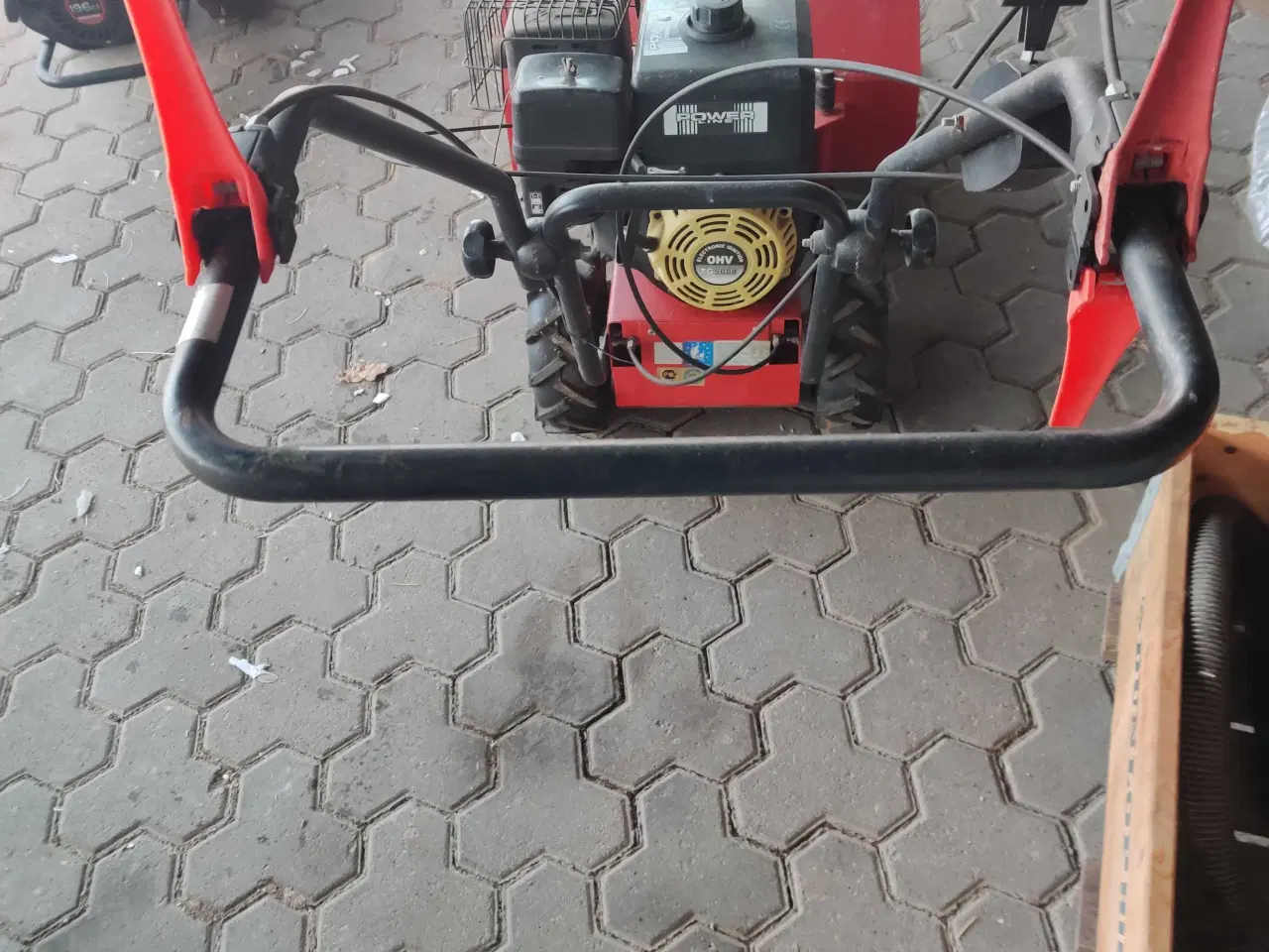 Billede 3 - Fejekost hurricane benzin