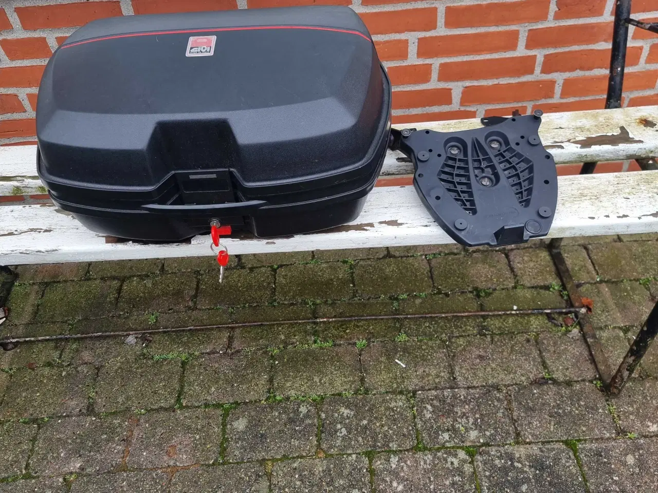 Billede 2 - Topboks + plade suzuki sv 650