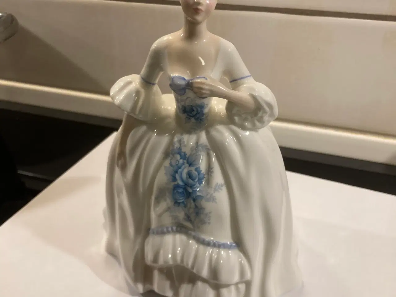 Billede 1 - Royal Doulton HN 2478 Kelly