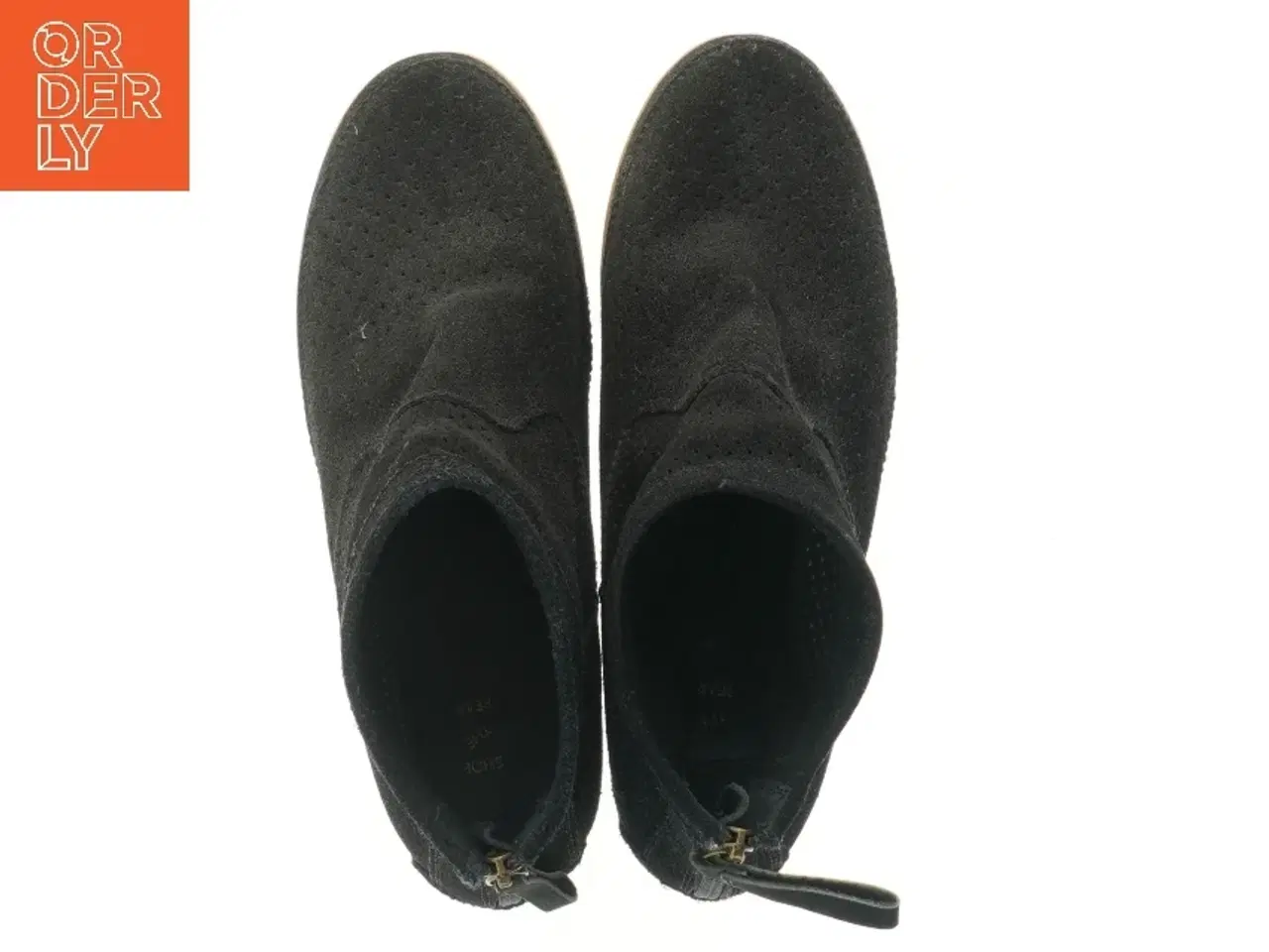 Billede 4 - Sorte ankelstøvler med gummisål fra Shoe The Bear (str. 39 )