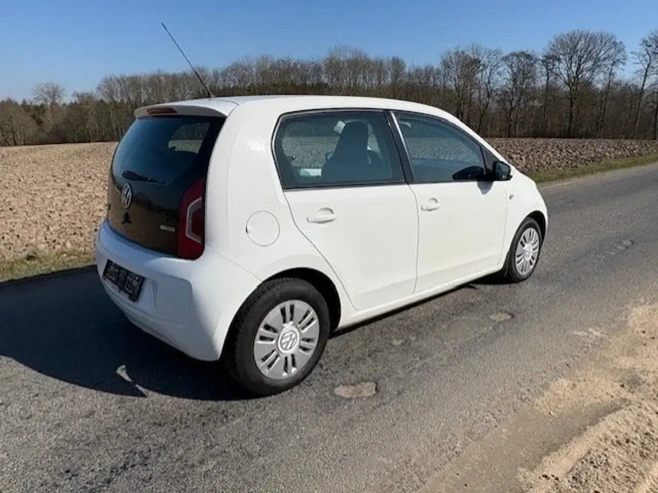 Billede 4 - VW Up! 1,0 60 Black Up!