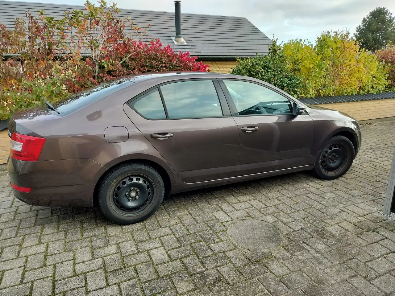 Billede 4 - En ejer. Motor kun kørt 39000km