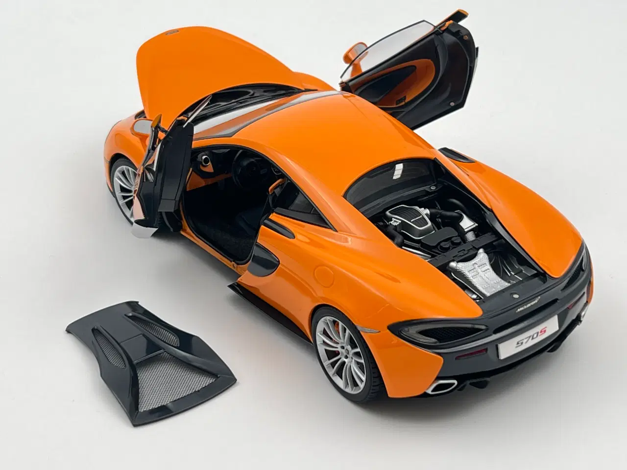 Billede 5 - 2016 McLaren 570S - AUTOart - 1:18