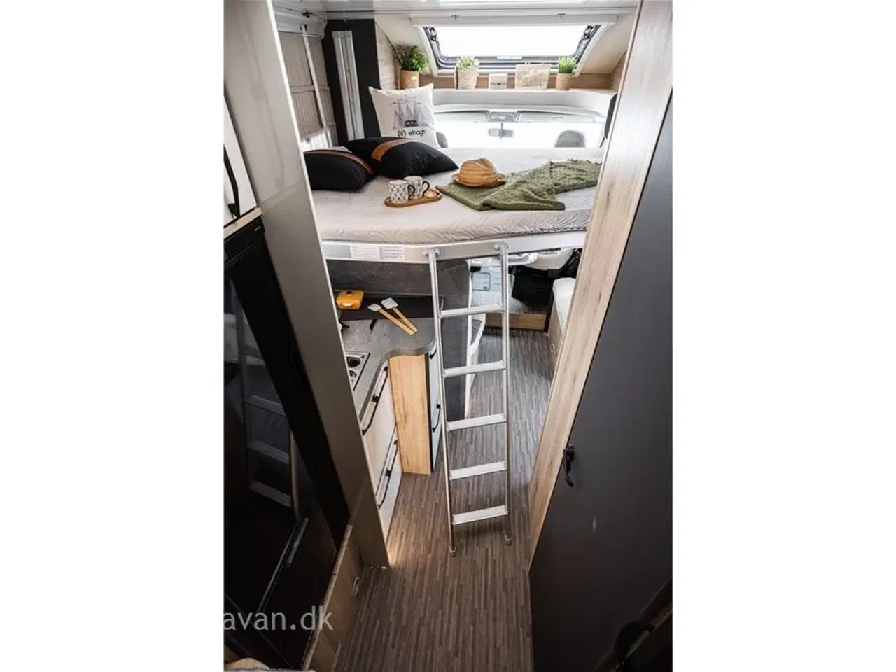 Billede 16 - 2026 - Elnagh T-Loft 529