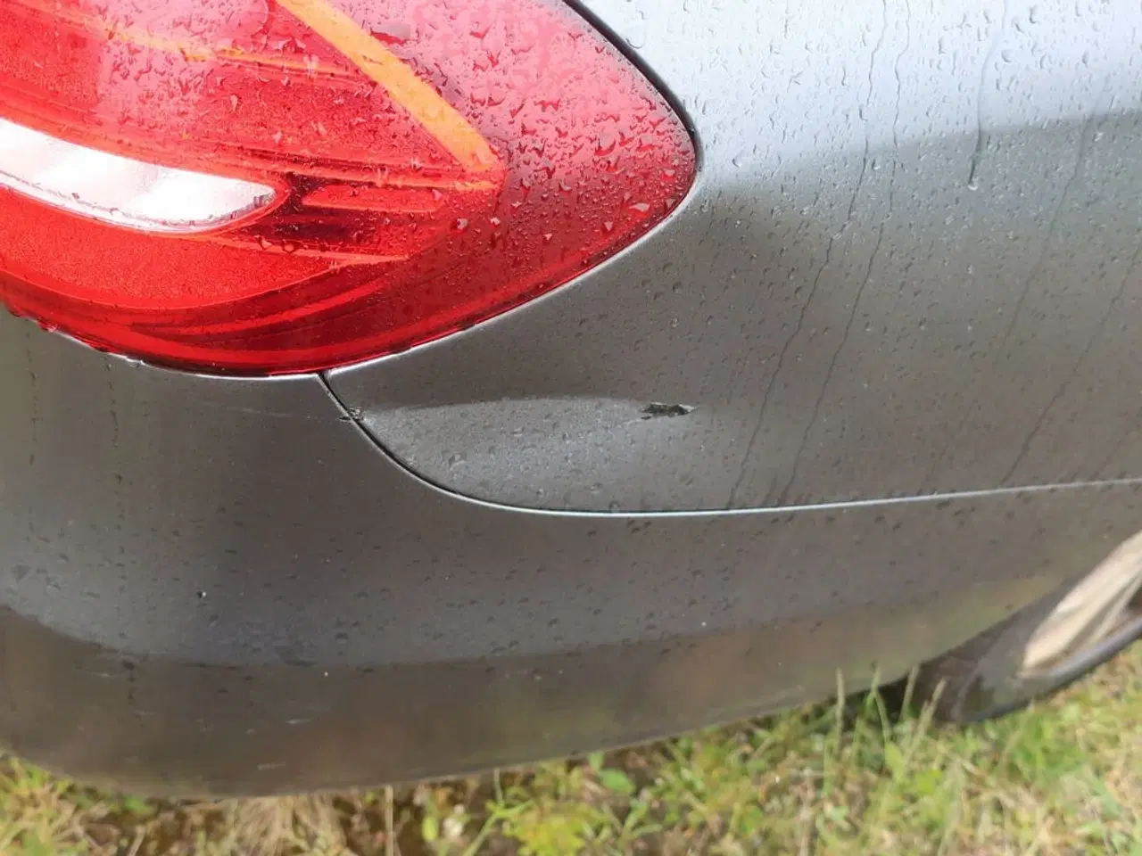 Billede 31 - Personbil MERCEDES E200d (momsfri) (uden afgift)