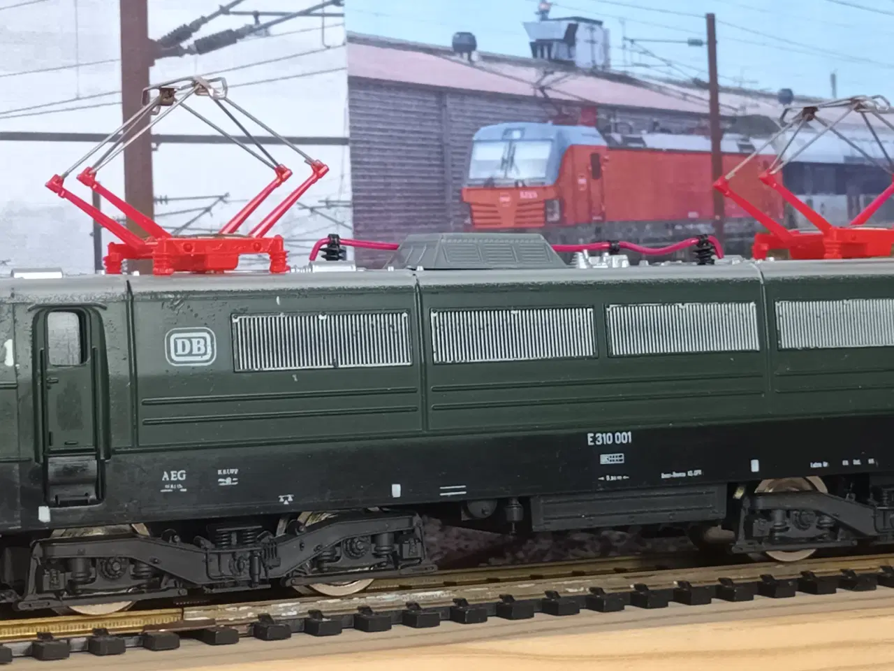 Billede 1 - Lima model: DB - lokomotiv E310 001 