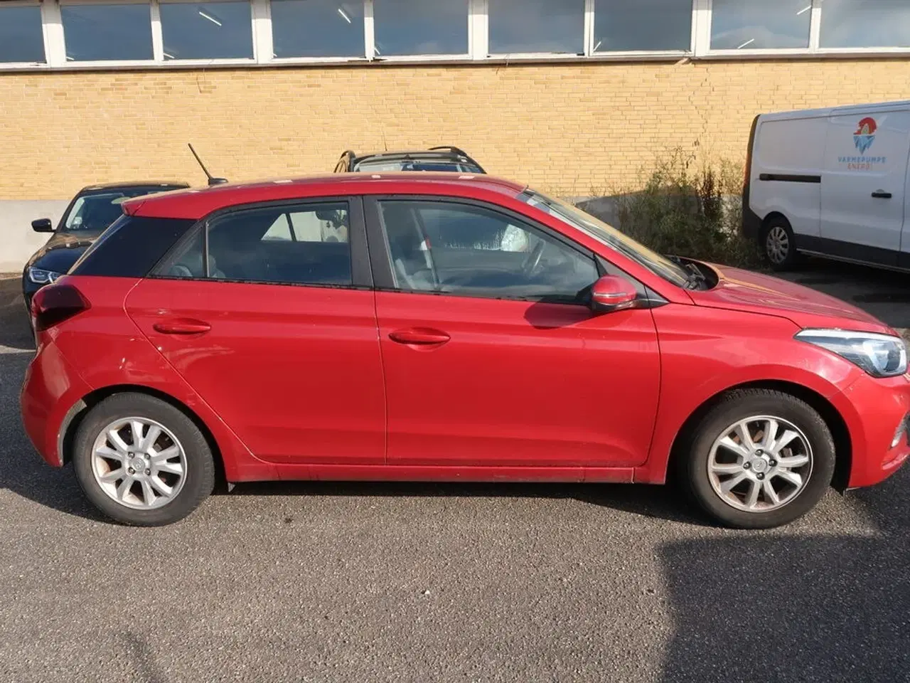 Billede 4 - Personbil HYUNDAI I20 1.25 5-dørs Hatchback (Momsfri)