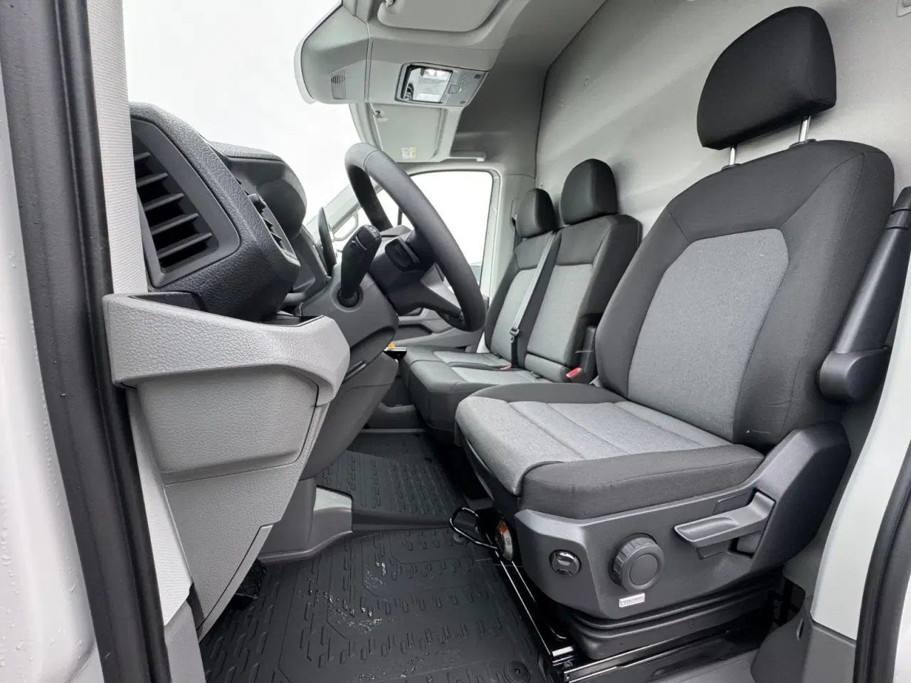 Billede 5 - VW Crafter 35 2,0 TDi 177 Kassevogn L3H3 aut.