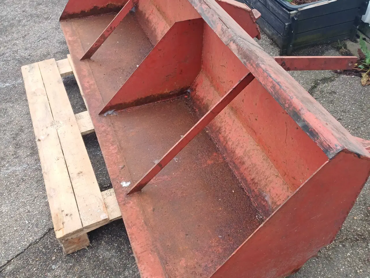 Billede 9 - Traktor med frontlæsser