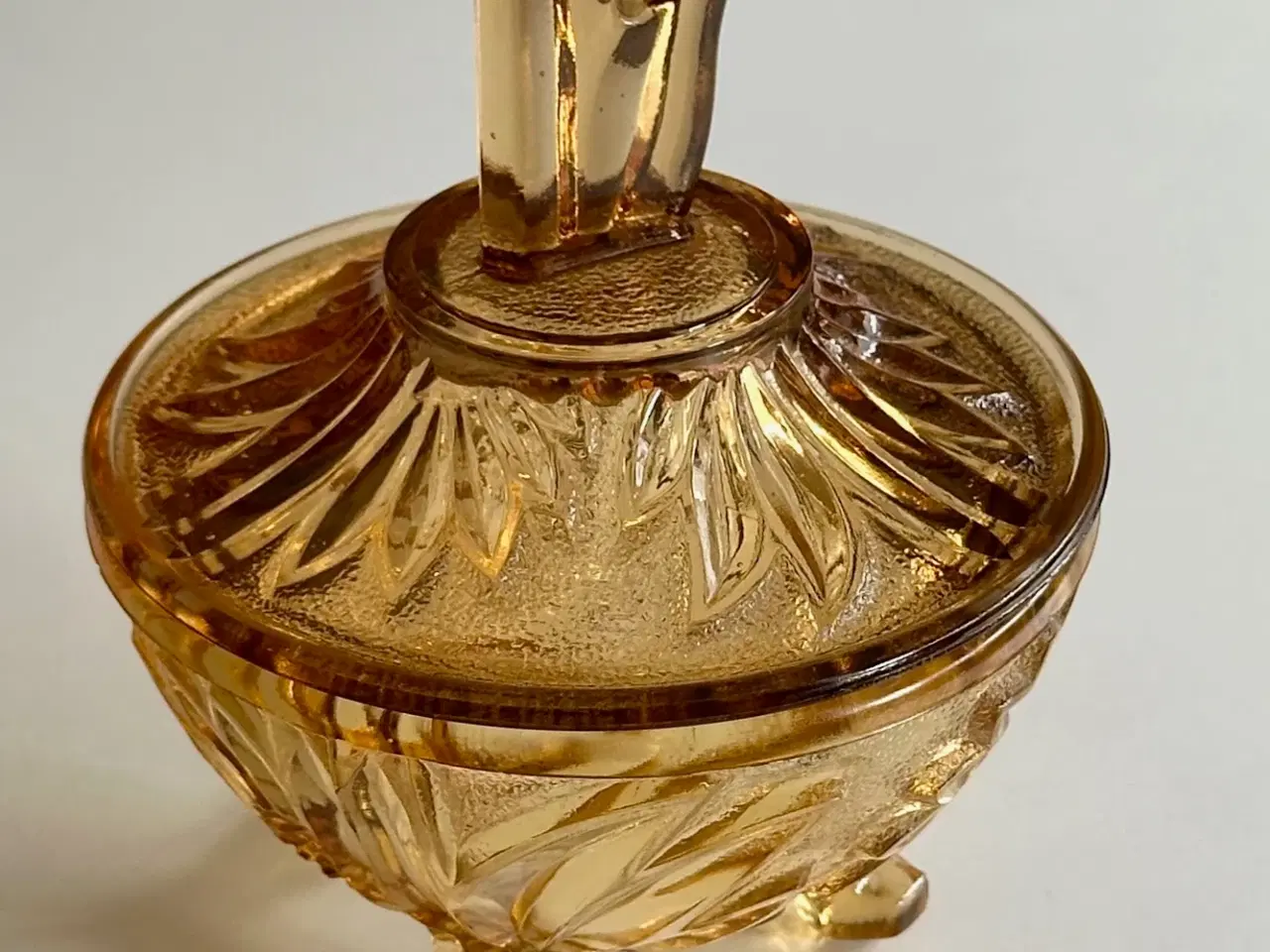 Billede 7 - Lågkrukke, ravfarvet glas