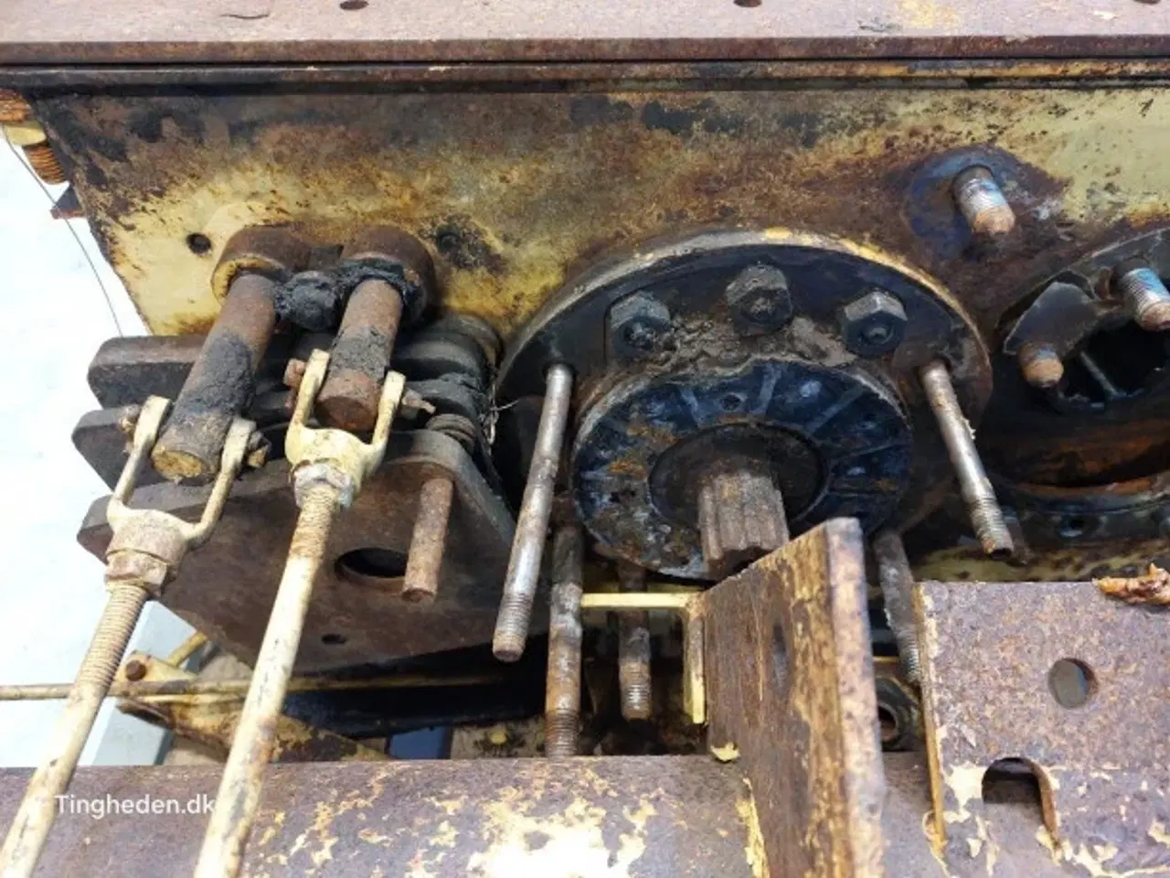 Billede 2 - New Holland M140 Foraksel