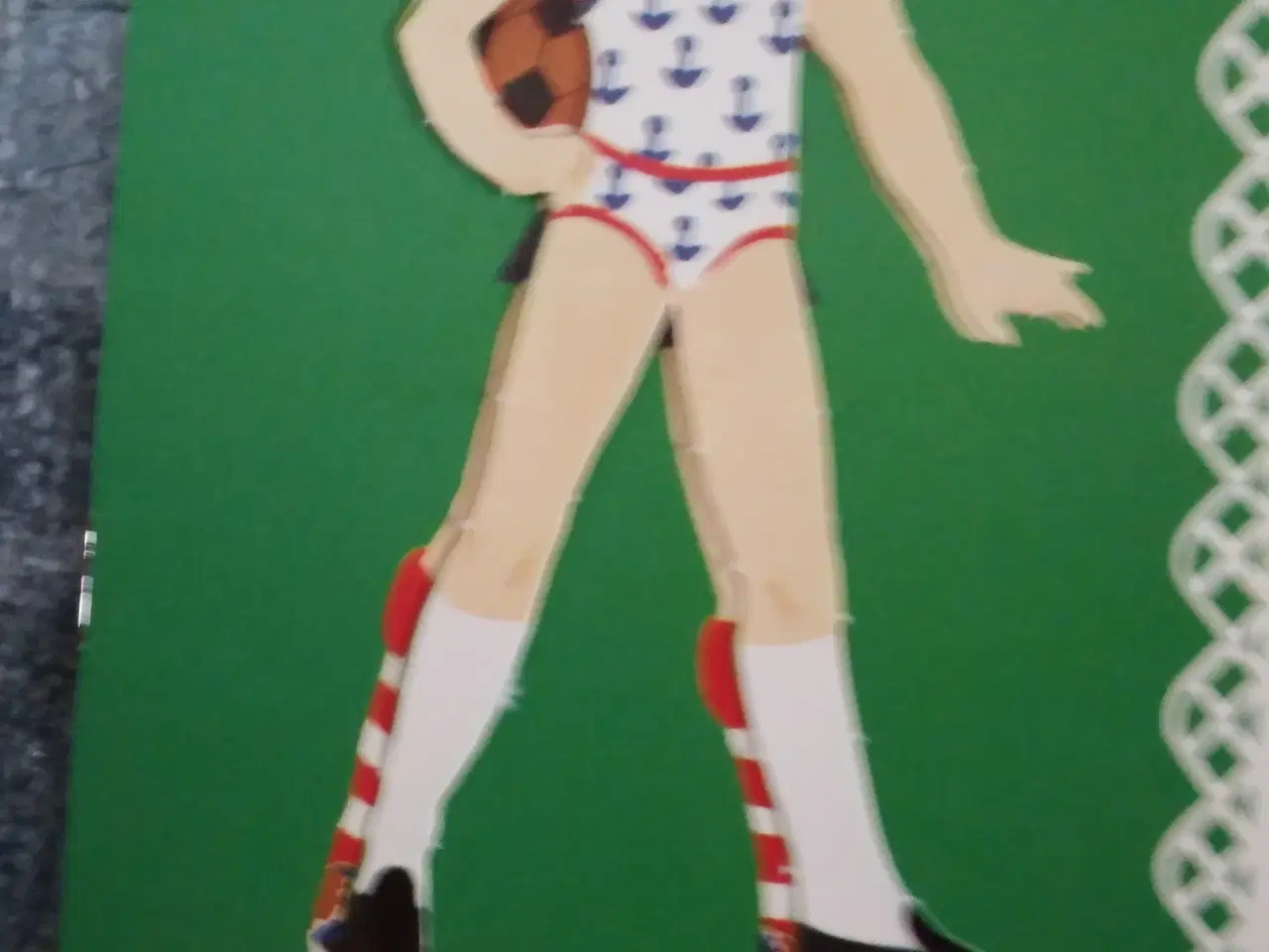 Billede 4 - Påklædningsdukker