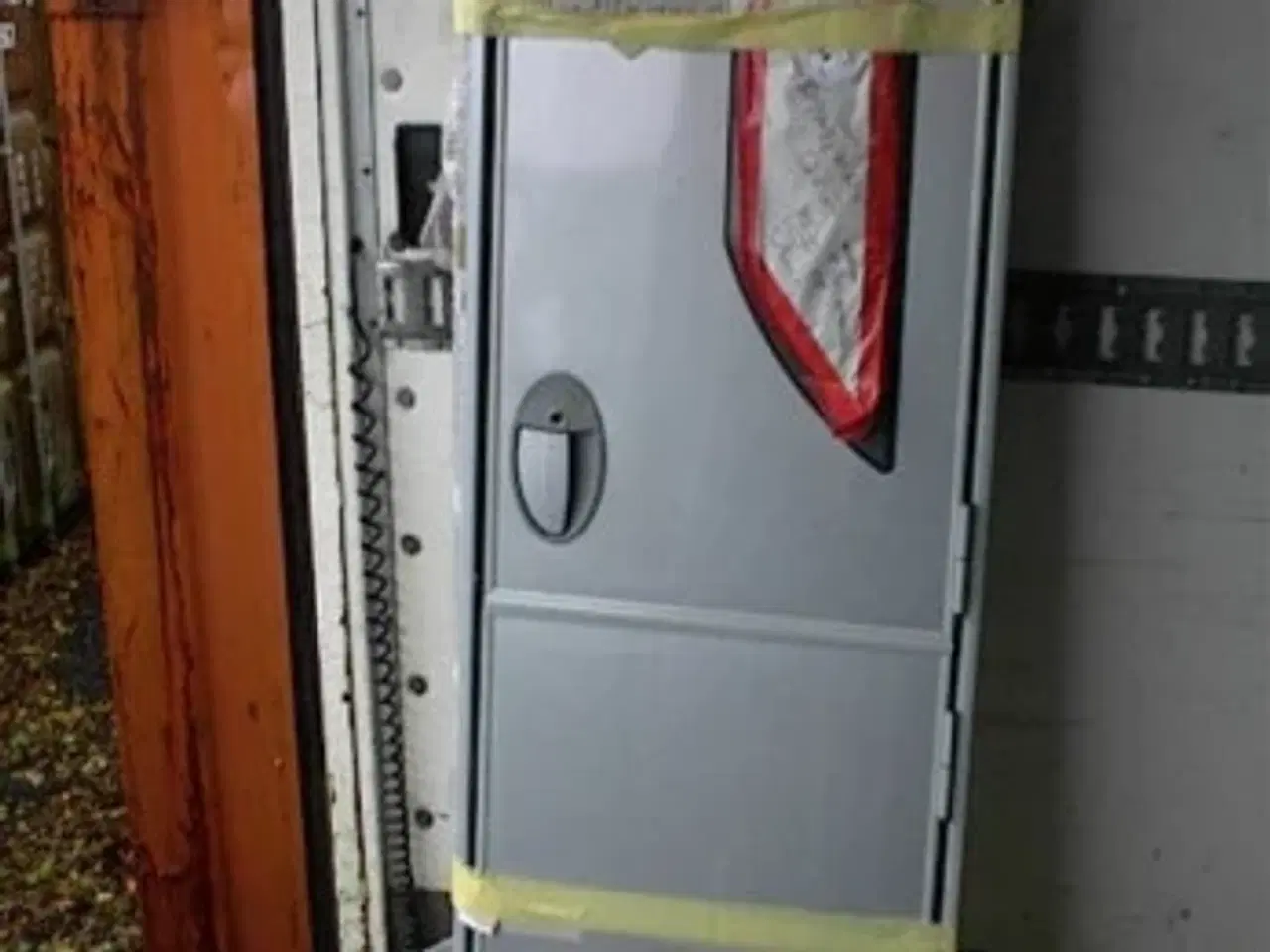Billede 1 -  Hymer Dør med karm