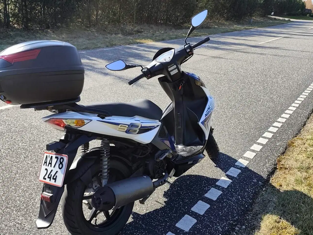 Billede 3 - Kynco Super 8 125