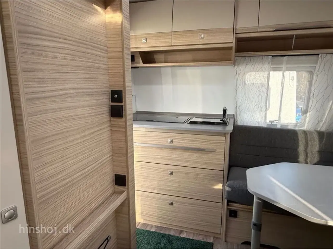 Billede 13 - 2026 - Fendt Bianco Activ 390 FHS   2026 Fendt Bianco Activ 390 FHS Se den hos Hinshøj Caravan