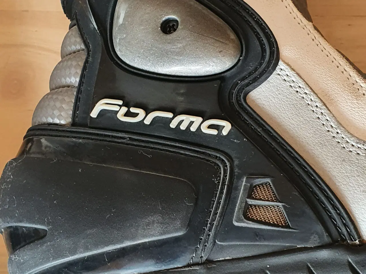 Billede 5 - Mc støvler forma