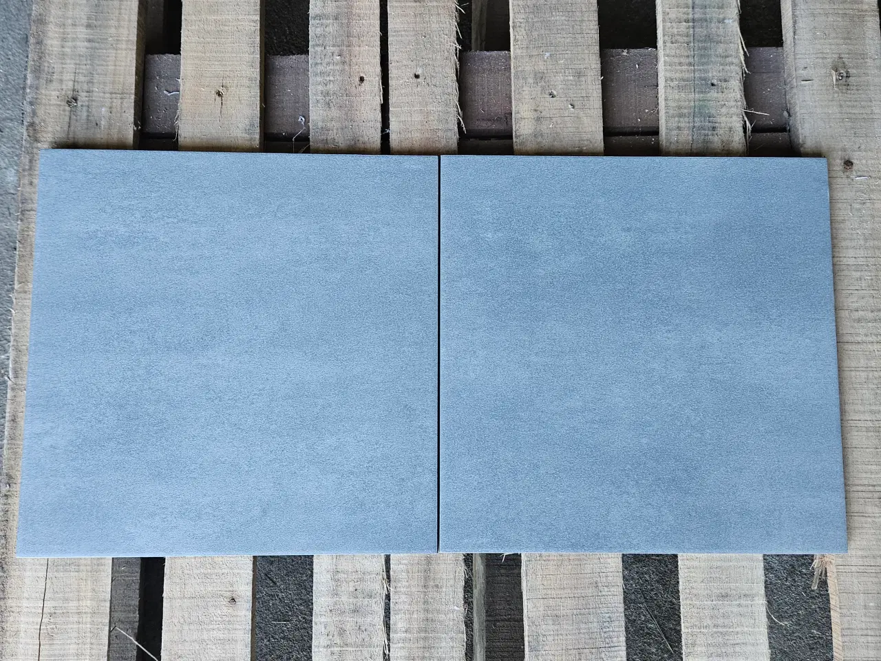 Billede 1 - Gulv- og vægklinke Grå 30x30 cm